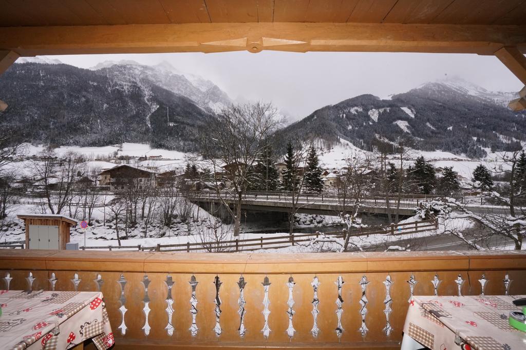 Apartmán Haus Ruetzbach Neustift im Stubaital Exteriér fotografie